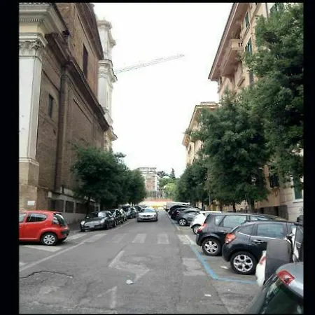 Avanti C'e Posto San Pietro Apartment Rome